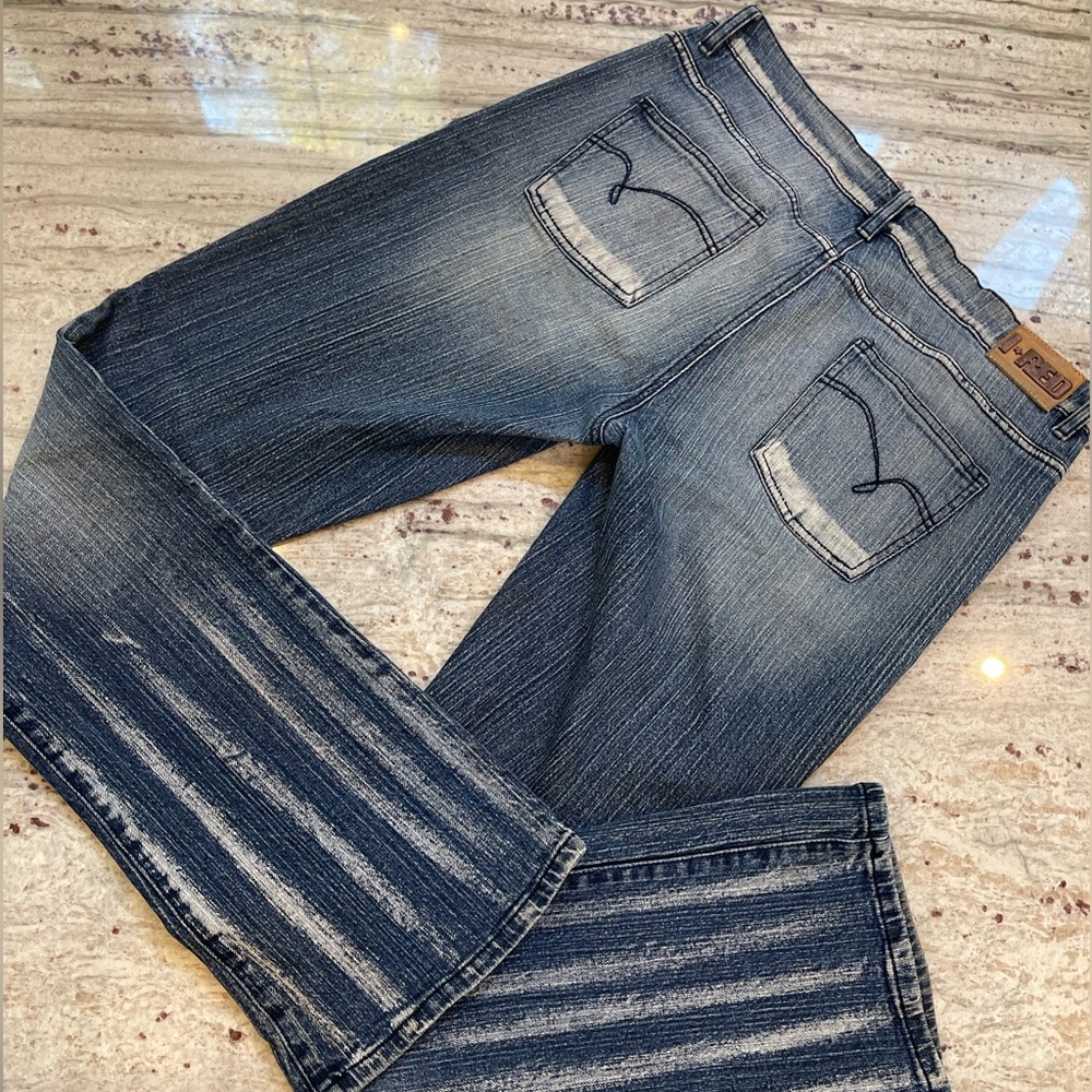 Indigo Red flair jeans size 33. Very unique style Jean